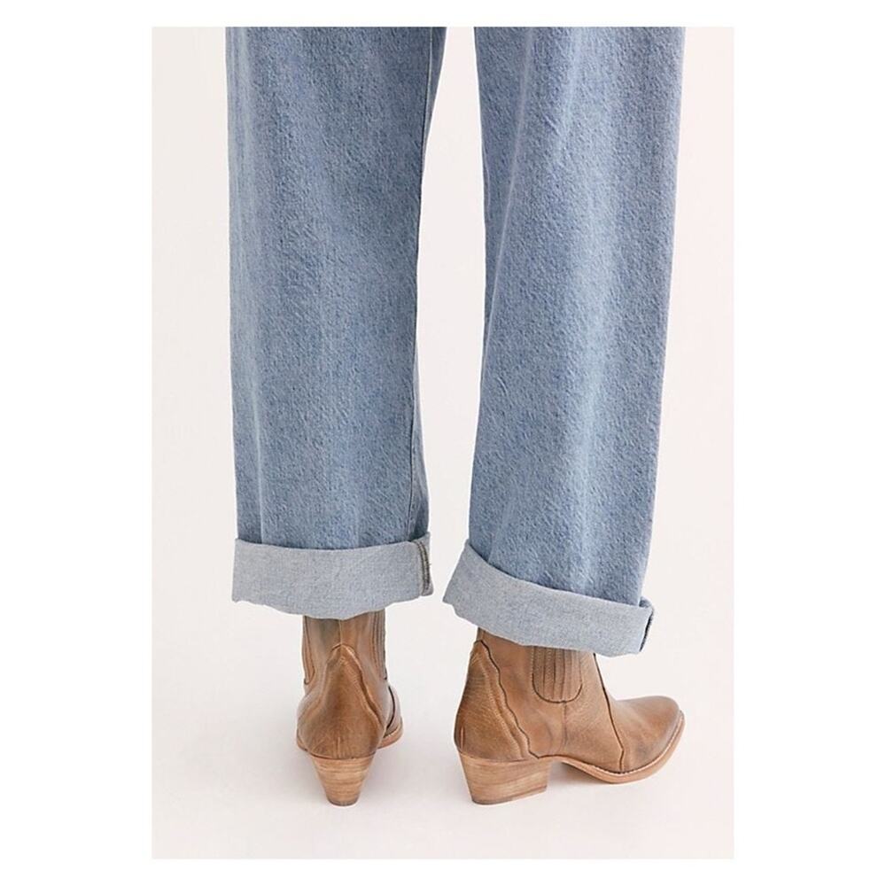 Free People Beige Gray New Frontier Chelsea Western Cowboy Boots Sz.39(US 8.5) - Picture 2 of 14